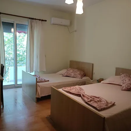 Διαμέρισμα Tirana's Hidden Wonder